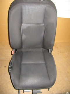 | Multikontursitz vorne links 001A Sitzheizung | Mercedes [270] C-Klasse S/W204