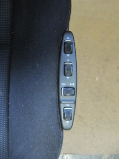 | Multikontursitz vorne rechts 001A Sitzheizung | Mercedes [270] C-Klasse S/W204
