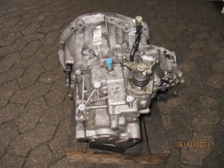 ND0016 6-Gang Schaltgetriebe RENAULT Megane II KM 2.0 16V ->04/2004 |170-o